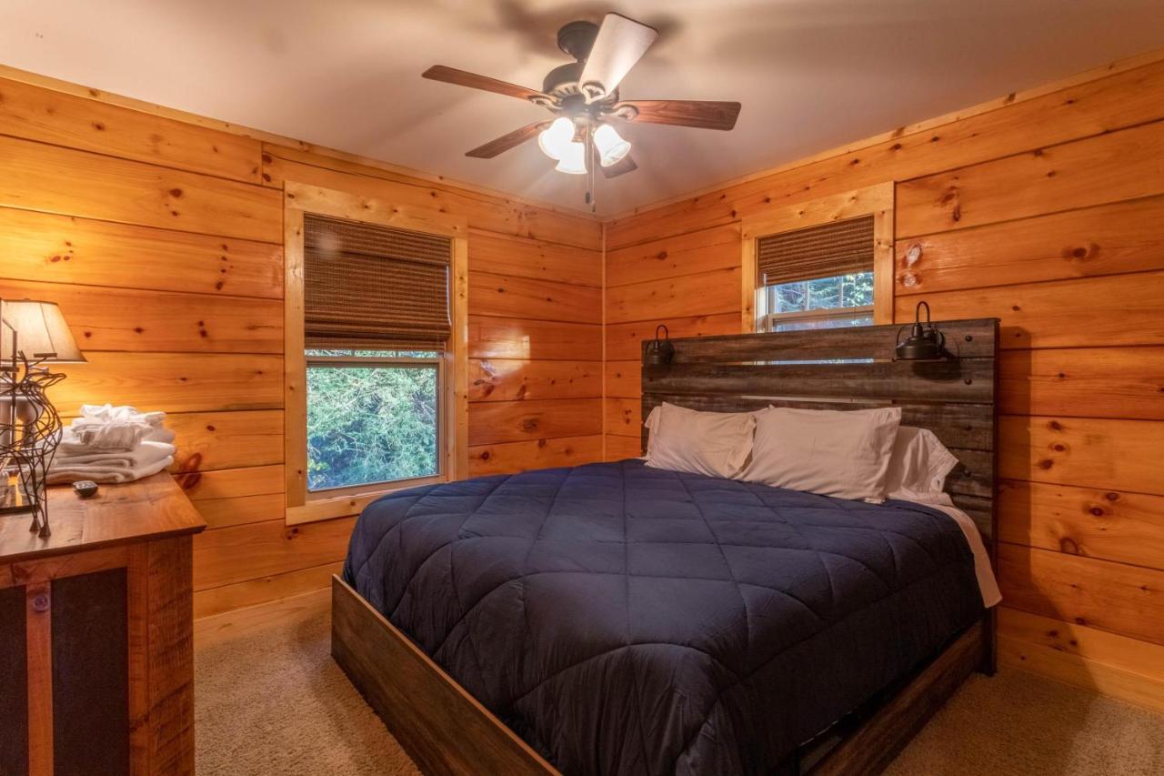 Firefly Cabin Banner Elk Bagian luar foto